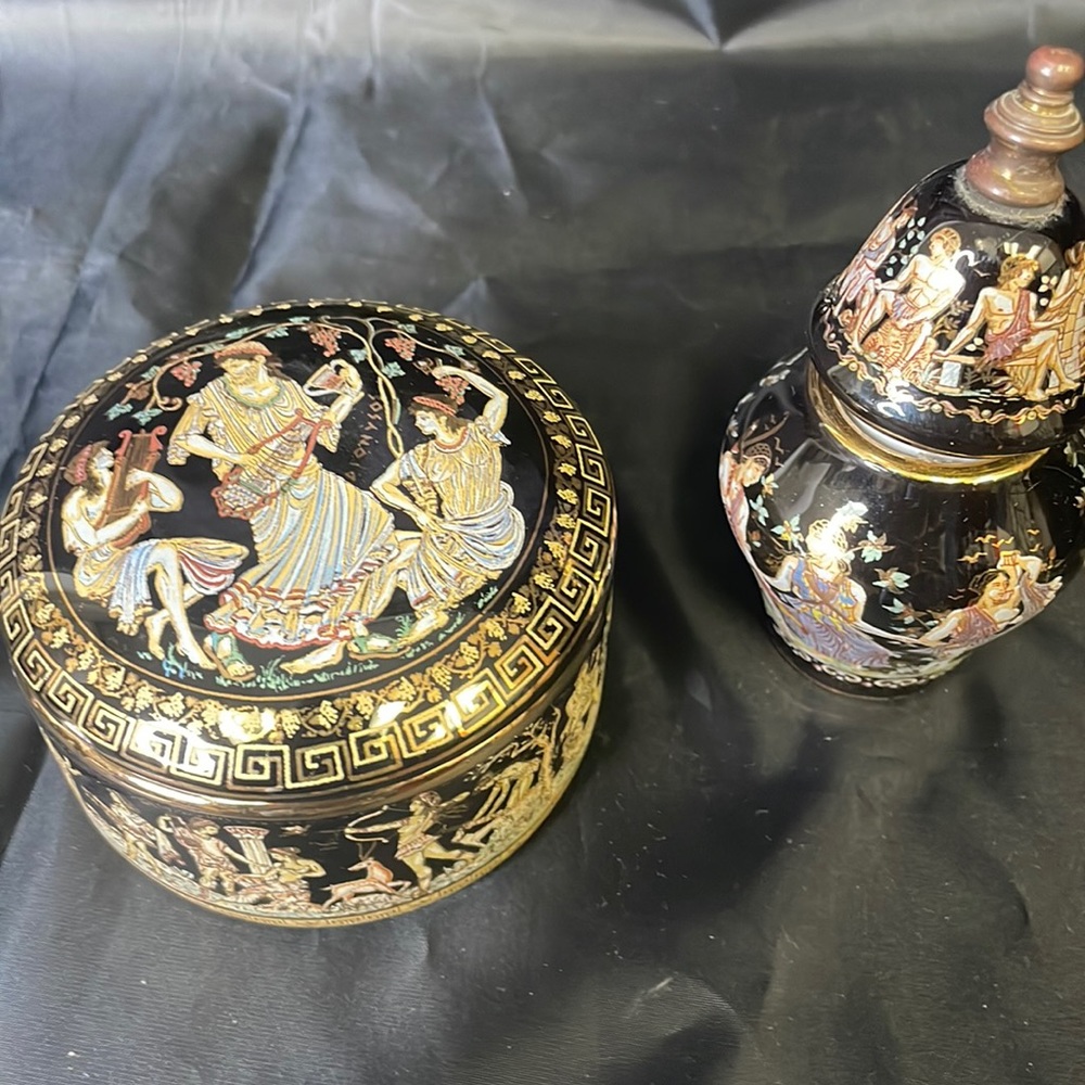 Beautiful China jewelry dish w purfume bottle! Made in Greece 24 kt gold lined